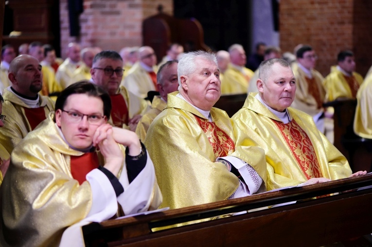 Msza Krzyżma - konkatedra św. Jakuba w Olsztynie