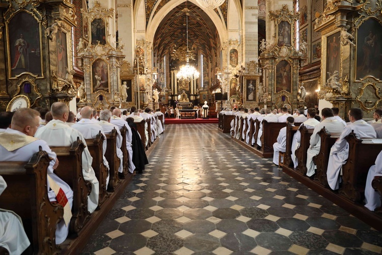 Msza Krzyżma w katedrze sandomierskiej