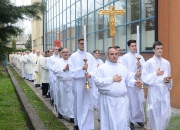 Kleryków jest tylko dziewiętnastu