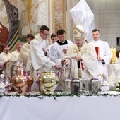 Mszą Krzyżma Świętego rozpoczął się w archidiecezji krakowskiej Kongres Eucharystyczny