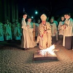 Liturgia Wigilii Paschalnej - konkatedra św. Jakuba w Olsztynie