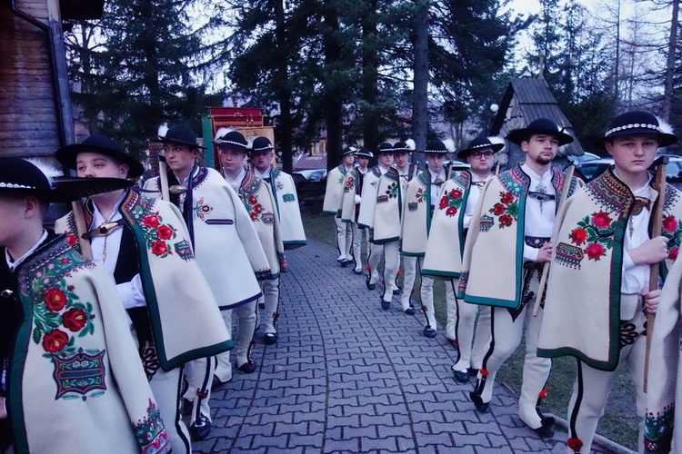 Procesja rezurekcyjna w Kościelisku 