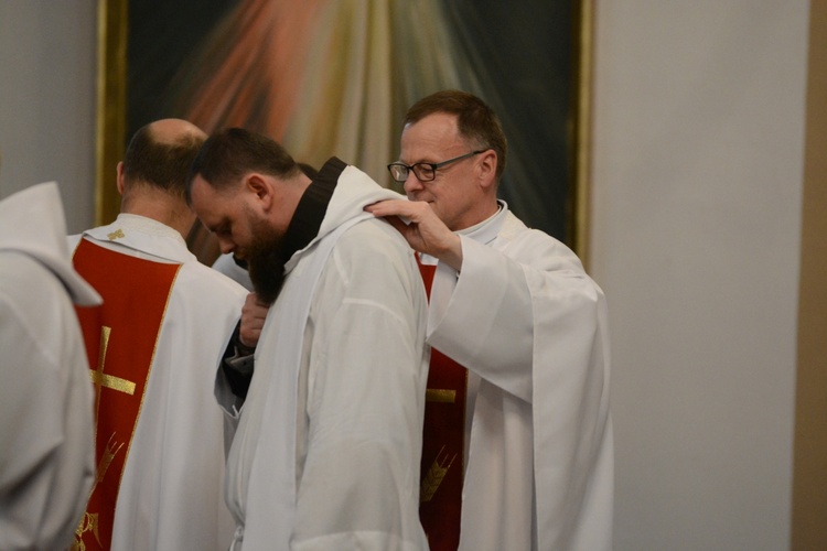 Święcenia kapłańskie u franciszkanów