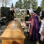 Wyszogród. Pogrzeb ks. kan. Zenona Glicnera (1939-2024)