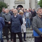 Protest mieszkańców Szymiszowa