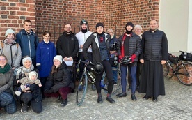Wyjechali rowerami z Wrocławia do Asyżu