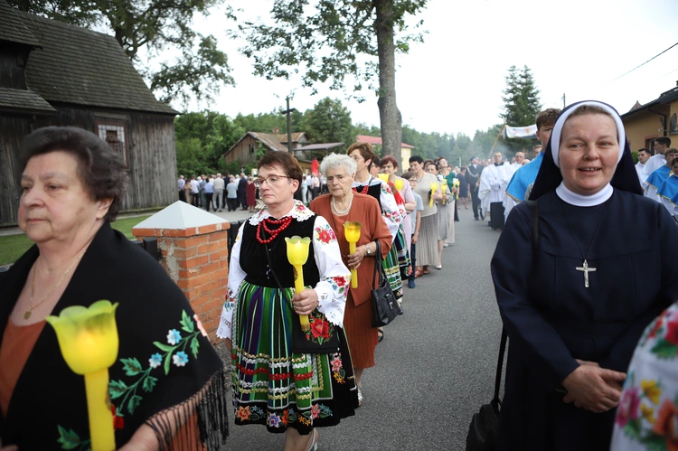 500. rocznica powstania kościoła parafialnego w Janisławicach