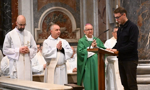 Podczas czwartkowej Eucharystii przy grobie świętego Jana Pawła II