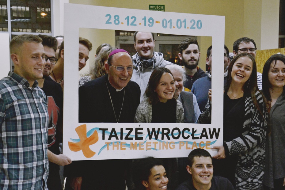 W ostatnich dniach listopada Centrum Przygotowań do ESM we Wrocławiu odwiedził prymas Polski, abp Wojciech Polak.