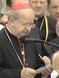 Kardynał Stanisław Dziwisz na spotkanie z młodzieżą

