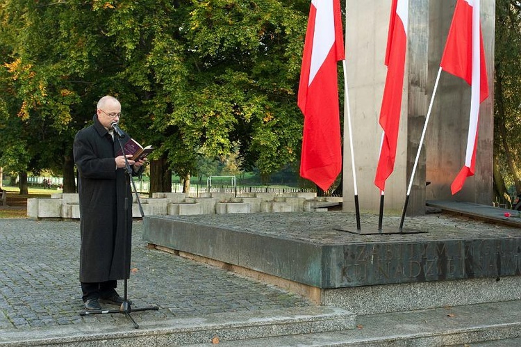 X Dzień Papieski w Gdyni; fot. M. Grabarz i J. Hlades