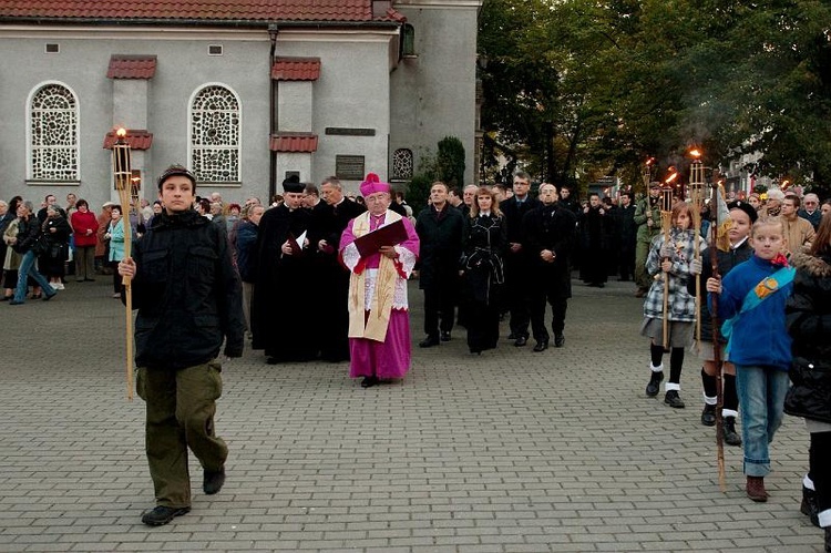 X Dzień Papieski w Gdyni; fot. M. Grabarz i J. Hlades