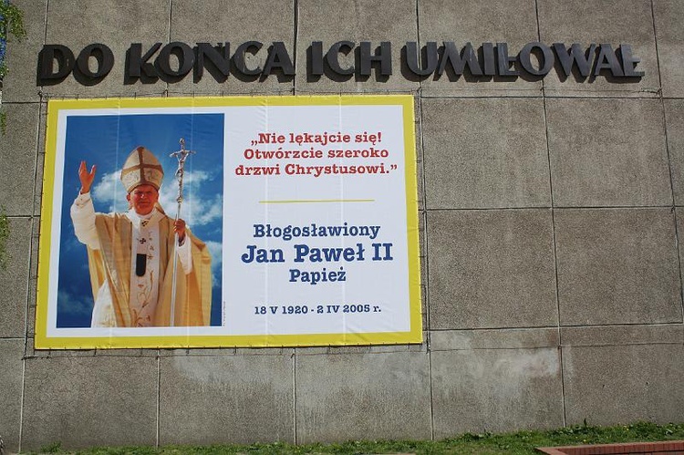 Miejsce Błogosławionego Jana Pawła II - Gdynia - Skwer Kościuszki
