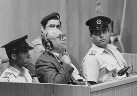 Iwan Demjaniuk słucha wyroku śmierci (Jerozolima, 1988)