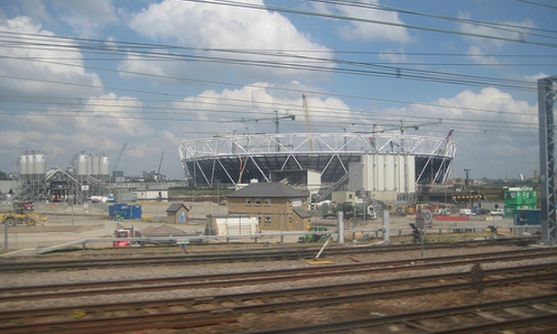 Stadion olimpijski powstający w Londynie.