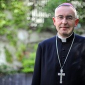 Bp Piotr Jarecki