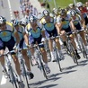 Grupa "Astana" na czele peletonu TdF (19 lipca)