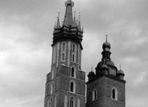 Wieże kościoła mariackiego w Krakowie