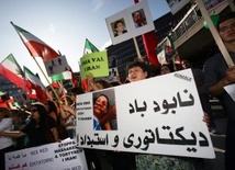 Iran: Opozycja żąda upamiętnienia ofiar