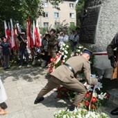 Uroczystości przy Kamieniu "Żołnierzy Żywiciela" 