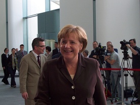 Merkel o dążeniu do pamięci o prawdzie