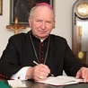 Kielce: Kapłani bronią bp. Ryczana