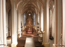 Wnętrze opolskiej katedry