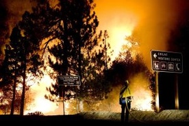 Los Angeles: Gigantyczny pożar dziełem podpalacza