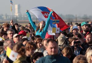 Brno: Ok. 150 tys. wiernych na papieskiej Mszy