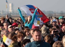 Brno: Ok. 150 tys. wiernych na papieskiej Mszy
