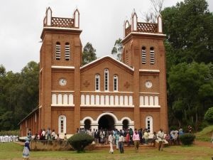 Papież przekazuje repsiratory dla Malawi