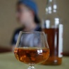  5 tys. litrów alkoholu skonfiskowano dzieciom