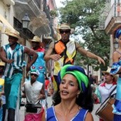 Kuba turystyką stoi