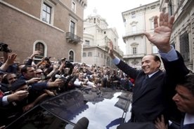 Berlusconi: Krzyże zostaną w klasach