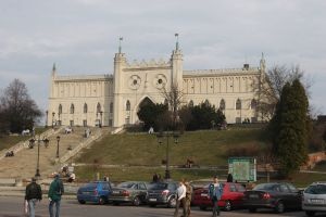 Lublin: Protest przeciwko likwidacji ośrodka dla uchodźców