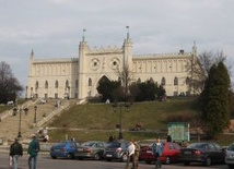 Lublin: Protest przeciwko likwidacji ośrodka dla uchodźców