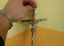 Włochy: Pół roku więzienia za zdjęcie krzyża?
