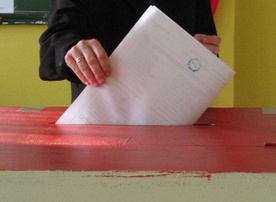 PKW o możliwych terminach wyborów