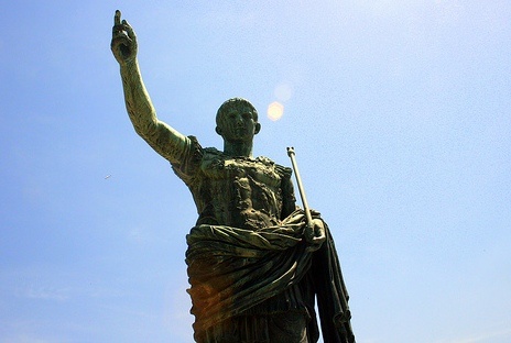 Juliusz Cezar - w operze i w komputerze