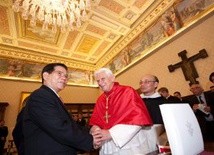 Relacje Wietnam-Watykan przed szansą