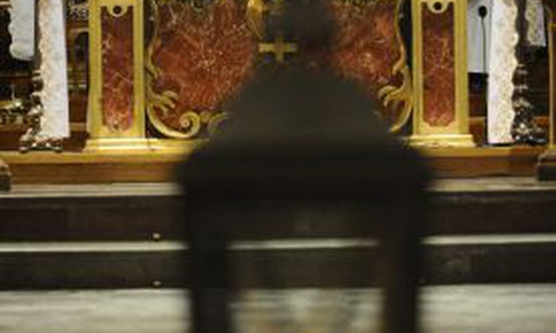 Betlejemskie Światło Pokoju u prymasa