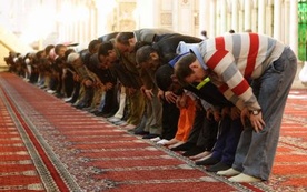„Islam nie jest poważnym problemem Francji” 