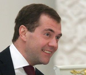 Miedwiediew: Rosja będzie odstraszać