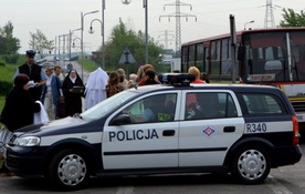 Policyjny przetarg i 23 oskarżonych