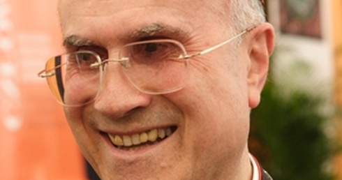 1 sierpnia 20-lecie sakry biskupiej kard. Bertone