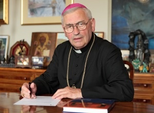 Bp Pieronek: decyzja Benedykta XVI - nieodwołalna