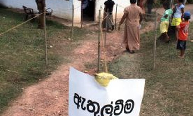 Sri Lanka: Wrzucono granat do świątyni buddyjskiej