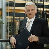 Jerzy Buzek nagrodzony 