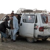 Afganistan: wezwanie do złożenia broni