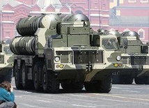 Rosja nie widzi powodu odwlekania sprzedaży S-300 Iranowi